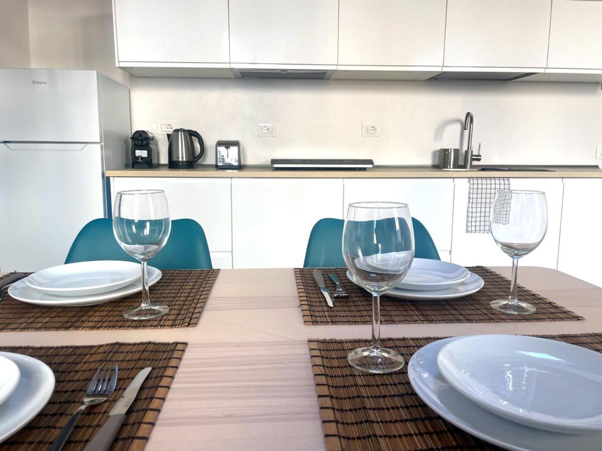Newly Renovated Modern&bright Apt - Center Apartamento